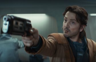 I Love It When Cassian’s Blaster Does the Thing
