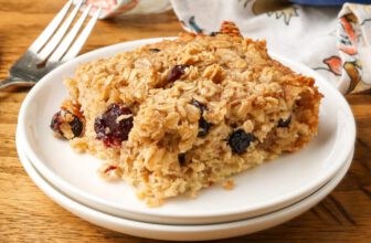 Baked Oatmeal – Barefeet in the Kitchen