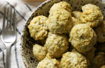 Easy Pesto Meatballs – Cookies and Cups