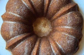 Apple Cider Donut Cake – Fall Favorite
